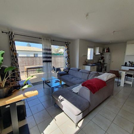 Chambre 11M2 Dans Maison Toute Equipee Tresses Exterior foto